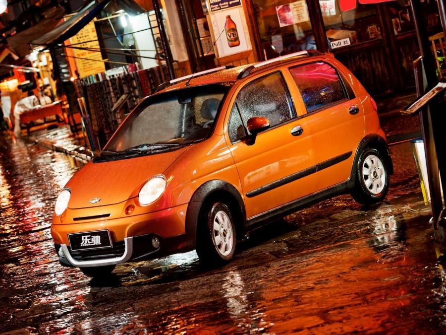  Chevrolet Spark Cross 2010 года  (фото 4 из 8)
